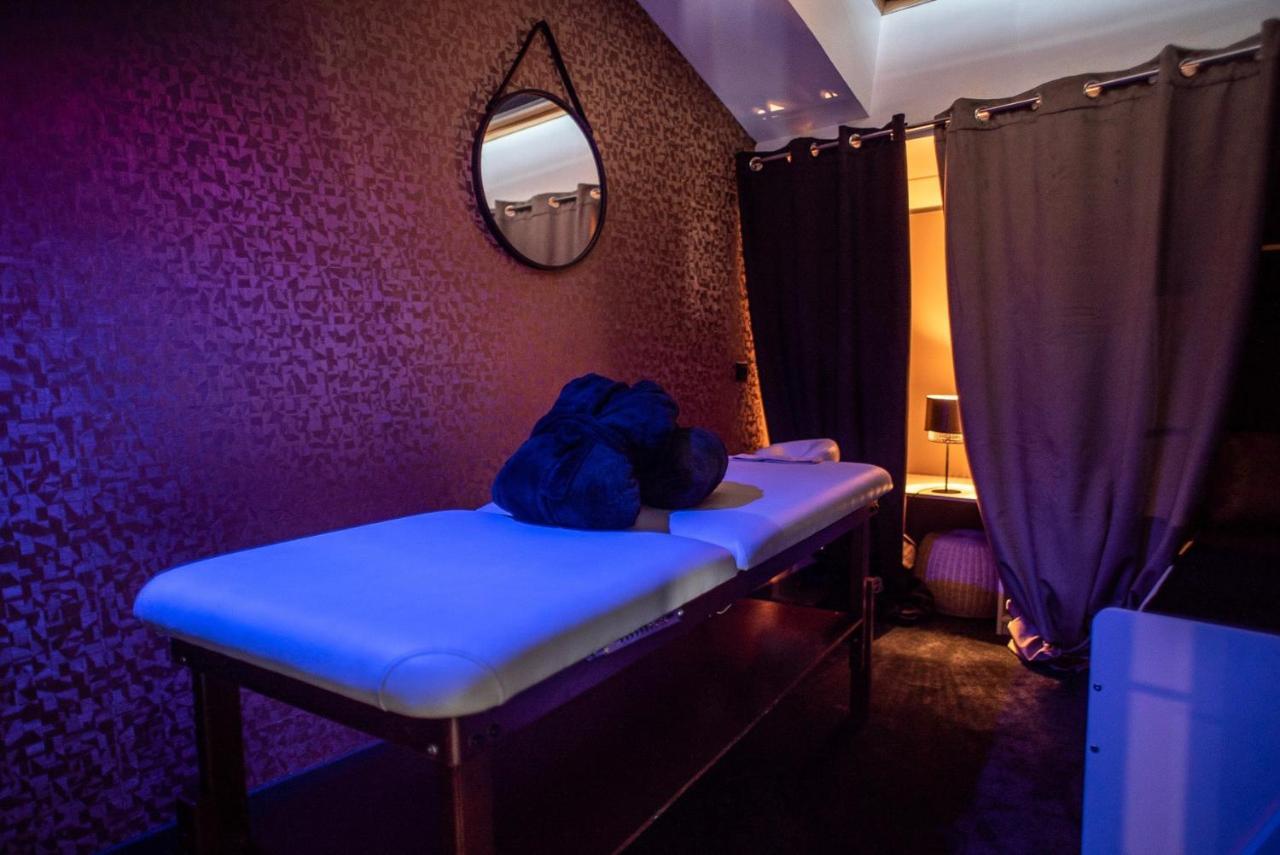 Love Suites & Spa "Le Loft" Avec Jacuzzi Privatif Médis Esterno foto