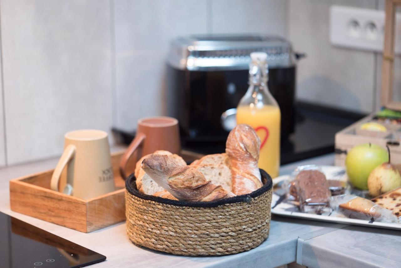 Love Suites & Spa "Le Loft" Avec Jacuzzi Privatif Médis Esterno foto